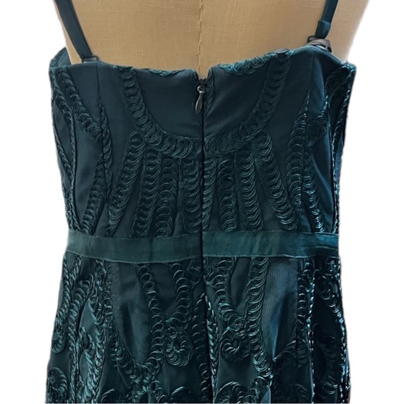 NWT Plus Size City Chic Emerald Green Soutache embroidered dress. - Picture 3 of 7